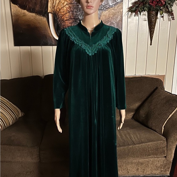 Komar • Vintage • Velvet • Green • Size Large • Robe - Picture 16 of 16